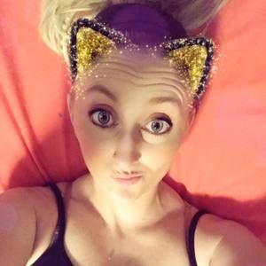 Meet your Posher, Tosha